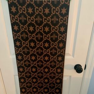 NWT Authentic Gucci Scarf